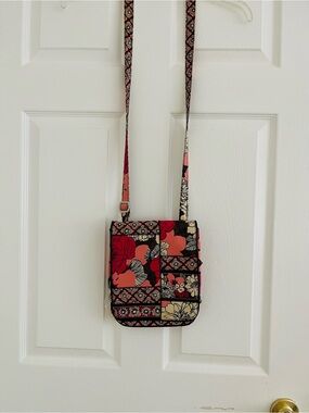 Vera Bradley Floral Crossbody Shoulder Bag in Red and Coral